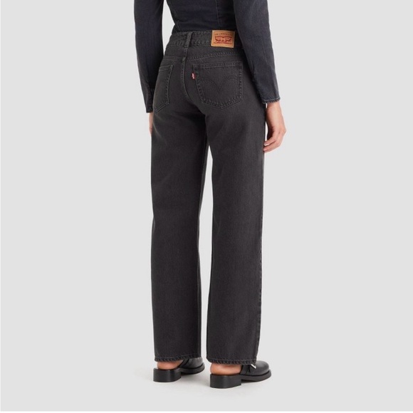 Levi's women super low loose jeans- mic dropped 30 NWT 30X32 - Picture 2 of 8
